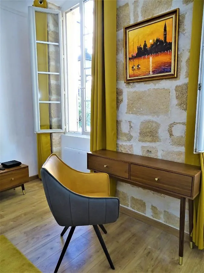 Apartment Blue Fountain Luxueux Studio Aix Centre Historique -Wifi-Smart Tv- Aix-en-Provence Frankreich