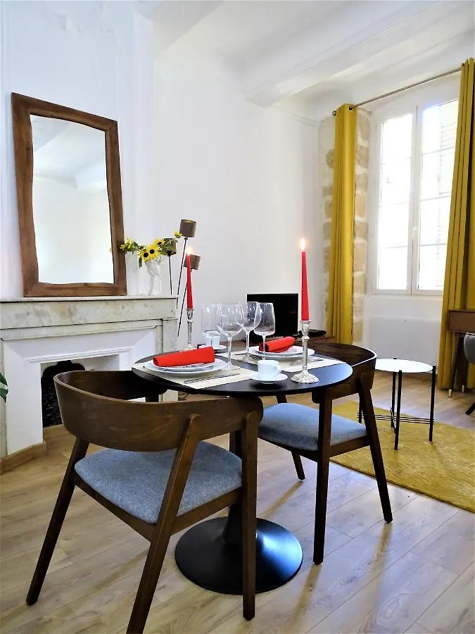 Apartment Blue Fountain Luxueux Studio Aix Centre Historique -Wifi-Smart Tv- Aix-en-Provence