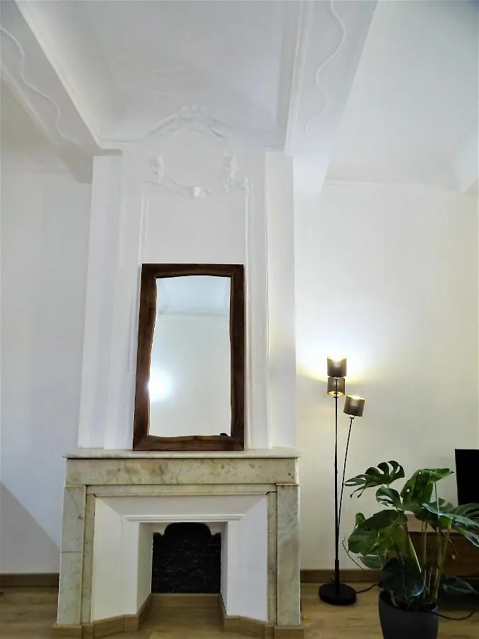 Blue Fountain Luxueux Studio Aix Centre Historique -Wifi-Smart Tv- Aix-en-Provence 0*,  Frankreich
