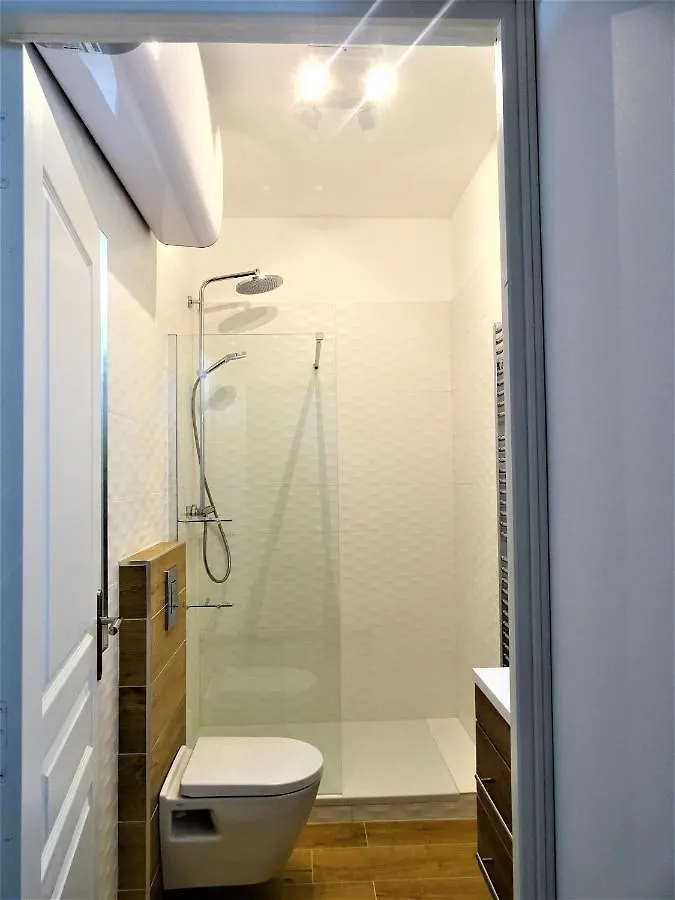 Blue Fountain Luxueux Studio Aix Centre Historique -Wifi-Smart Tv- Aix-en-Provence Apartment
