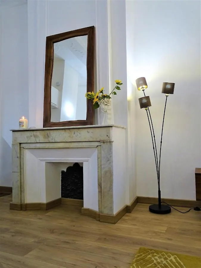 Blue Fountain Luxueux Studio Aix Centre Historique -Wifi-Smart Tv- Aix-en-Provence 0*,