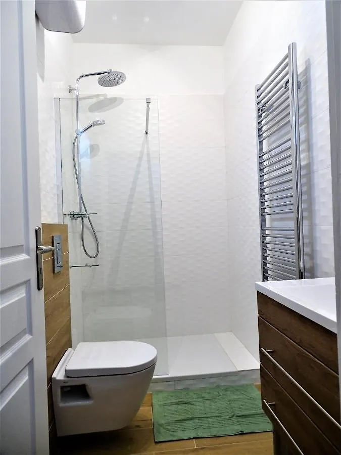 Apartment Blue Fountain Luxueux Studio Aix Centre Historique -Wifi-Smart Tv- Aix-en-Provence