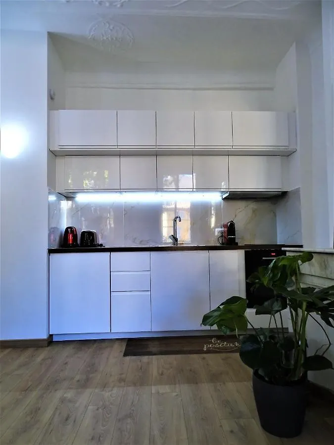 Blue Fountain Luxueux Studio Aix Centre Historique -Wifi-Smart Tv- Aix-en-Provence 0*,  France